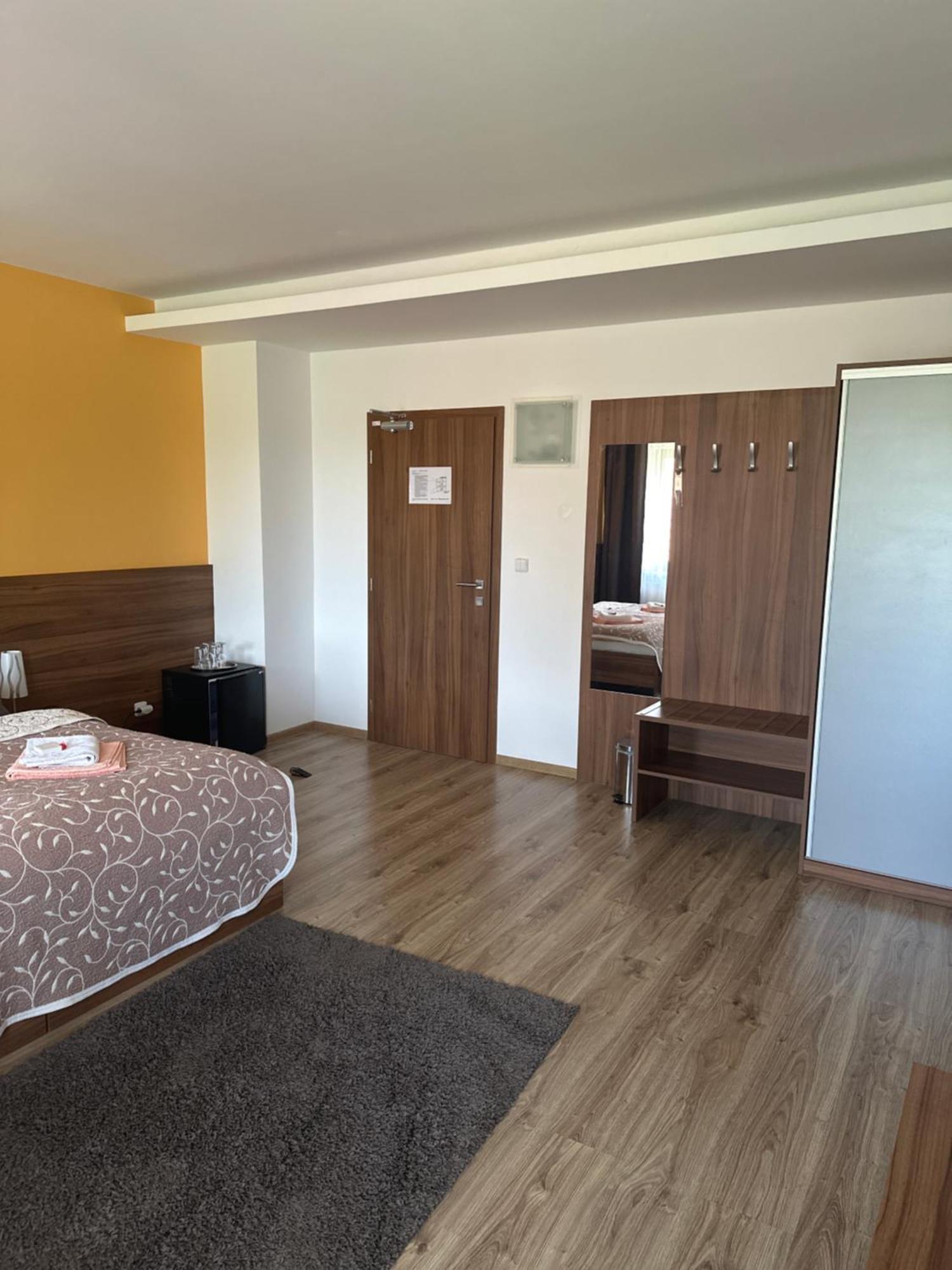 Penzion Blatnička Extérieur photo